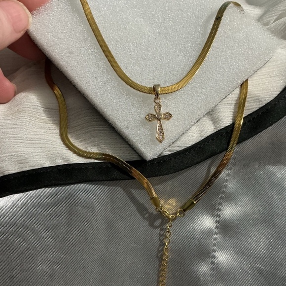 Gorgeous Hypoallergenic Gold Cross Herringbone Necklace - Picture 4 of 15